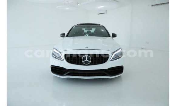 Sayi Imported Mercedes‒Benz 1117 White Babbar mota in Import - Dubai a Ashanti Sayi Imported Mercedes‒Benz 1117 White Babbar mota in Import - Dubai a Ashanti