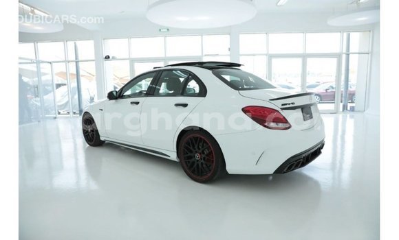 Sayi Imported Mercedes‒Benz 1117 White Babbar mota in Import - Dubai a Ashanti Sayi Imported Mercedes‒Benz 1117 White Babbar mota in Import - Dubai a Ashanti