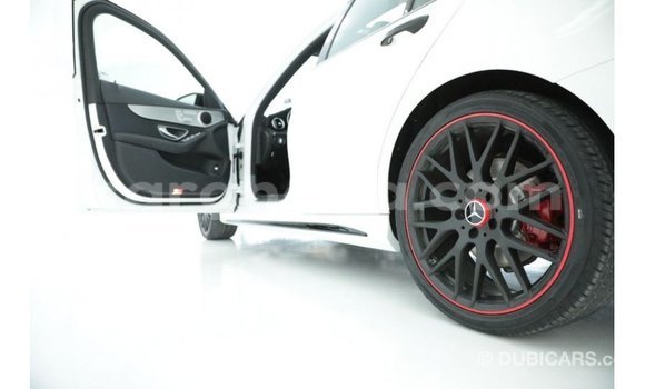 Sayi Imported Mercedes‒Benz 1117 White Babbar mota in Import - Dubai a Ashanti Sayi Imported Mercedes‒Benz 1117 White Babbar mota in Import - Dubai a Ashanti