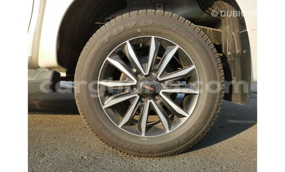 Ra Imported Isuzu Rodeo funfun Ọkọ̀ in Import - Dubai ni Ashanti Ra Imported Isuzu Rodeo funfun Ọkọ̀ in Import - Dubai ni Ashanti