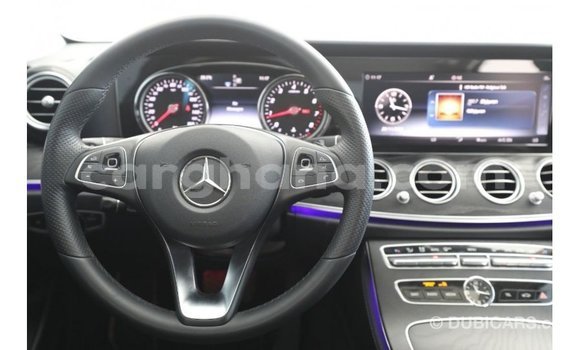 Ra Imported Mercedes‒Benz 1117 Black Ọkọ̀ akẹ́rù ńlá in Import - Dubai ni Ashanti Ra Imported Mercedes‒Benz 1117 Black Ọkọ̀ akẹ́rù ńlá in Import - Dubai ni Ashanti