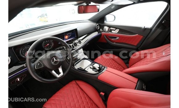 Sayi Imported Mercedes‒Benz 1117 Black Babbar mota in Import - Dubai a Ashanti Sayi Imported Mercedes‒Benz 1117 Black Babbar mota in Import - Dubai a Ashanti