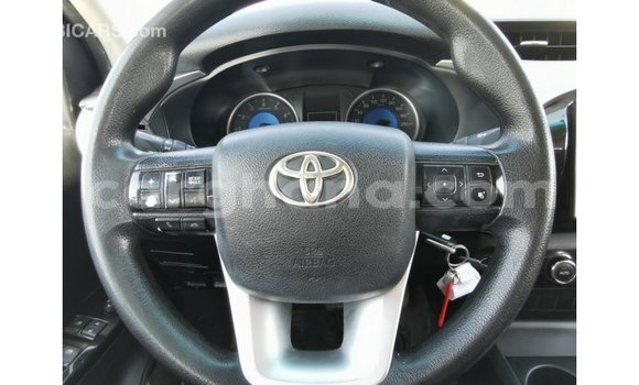 Buy Import Toyota Hilux White Car in Import - Dubai in Ashanti Buy Import Toyota Hilux White Car in Import - Dubai in Ashanti