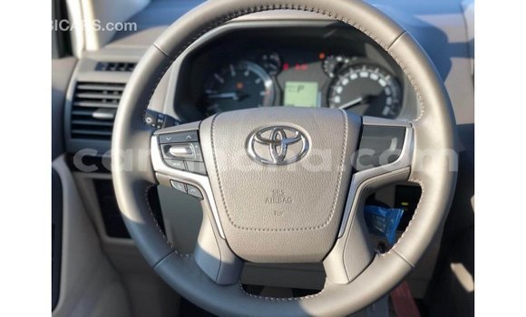 Buy Import Toyota Prado White Car in Import - Dubai in Ashanti Buy Import Toyota Prado White Car in Import - Dubai in Ashanti