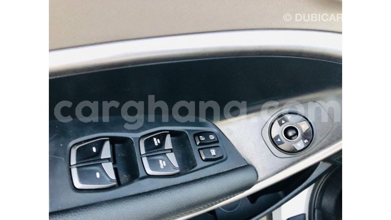 Big with watermark hyundai santa fe ashanti import dubai 12043