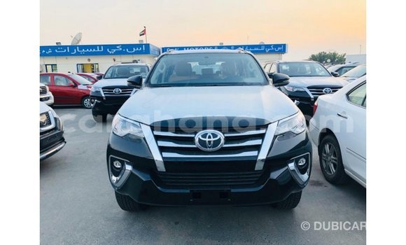 Sayi Imported Toyota Fortuner Black Mota in Import - Dubai a Ashanti Sayi Imported Toyota Fortuner Black Mota in Import - Dubai a Ashanti