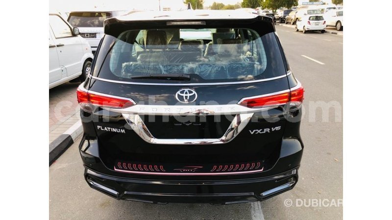 Big with watermark toyota fortuner ashanti import dubai 12052