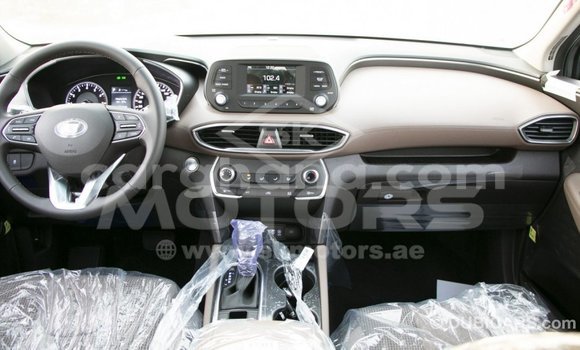 Sayi Imported Hyundai Santa Fe Brown Mota in Import - Dubai a Ashanti Sayi Imported Hyundai Santa Fe Brown Mota in Import - Dubai a Ashanti
