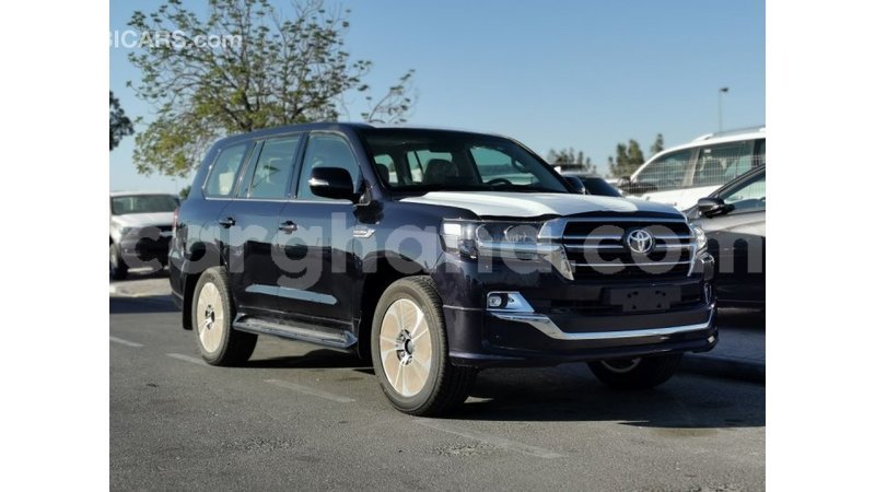 Big with watermark toyota land cruiser ashanti import dubai 12059