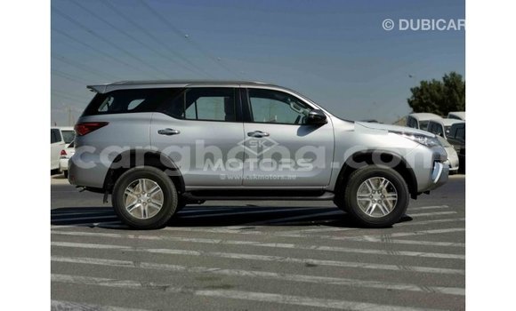 Ra Imported Toyota Fortuner Miiran Ọkọ̀ in Import - Dubai ni Ashanti Ra Imported Toyota Fortuner Miiran Ọkọ̀ in Import - Dubai ni Ashanti