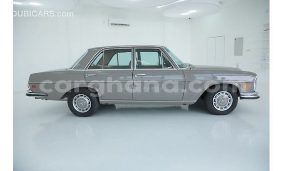 Sayi Imported Mercedes‒Benz 1117 Brown Babbar mota in Import - Dubai a Ashanti Sayi Imported Mercedes‒Benz 1117 Brown Babbar mota in Import - Dubai a Ashanti