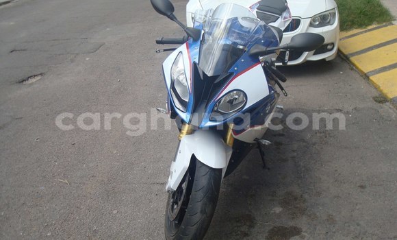 Buy Used BMW S 1000 Blue Bike in Ada Foah in Greater Accra