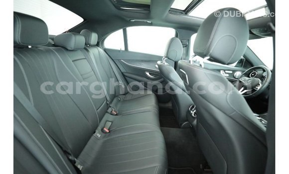 Ra Imported Mercedes‒Benz 1117 Black Ọkọ̀ akẹ́rù ńlá in Import - Dubai ni Ashanti Ra Imported Mercedes‒Benz 1117 Black Ọkọ̀ akẹ́rù ńlá in Import - Dubai ni Ashanti