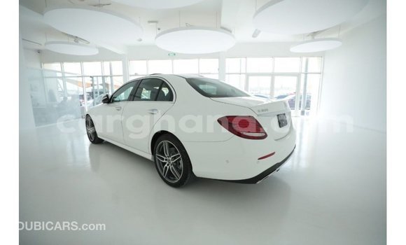 Buy Import Mercedes‒Benz 1117 White Truck in Import - Dubai in Ashanti Buy Import Mercedes‒Benz 1117 White Truck in Import - Dubai in Ashanti