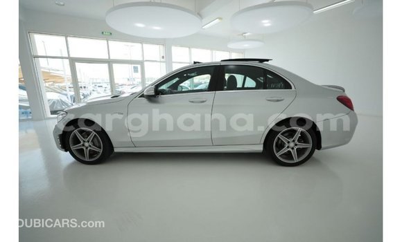 Sayi Imported Mercedes‒Benz 812 Sauran Babbar mota in Import - Dubai a Ashanti Sayi Imported Mercedes‒Benz 812 Sauran Babbar mota in Import - Dubai a Ashanti