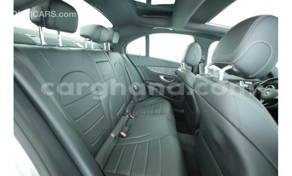 Sayi Imported Mercedes‒Benz 812 Sauran Babbar mota in Import - Dubai a Ashanti Sayi Imported Mercedes‒Benz 812 Sauran Babbar mota in Import - Dubai a Ashanti