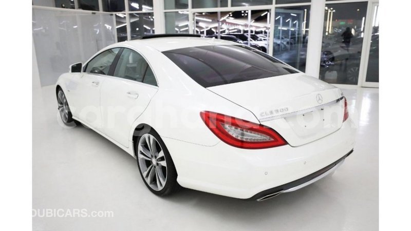 Big with watermark mercedes benz 1117 ashanti import dubai 12100