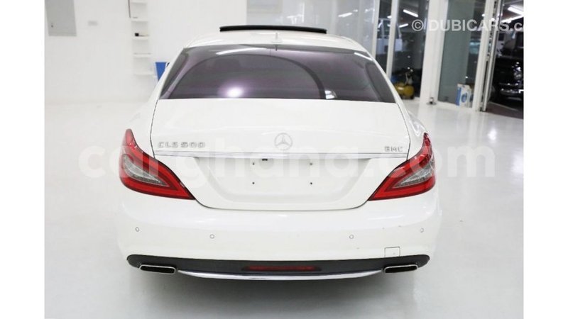 Big with watermark mercedes benz 1117 ashanti import dubai 12100