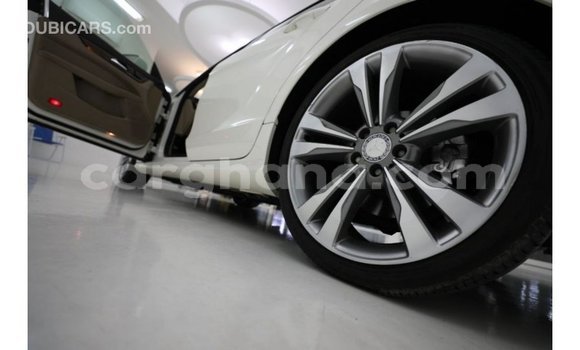 Ra Imported Mercedes‒Benz 1117 funfun Ọkọ̀ akẹ́rù ńlá in Import - Dubai ni Ashanti Ra Imported Mercedes‒Benz 1117 funfun Ọkọ̀ akẹ́rù ńlá in Import - Dubai ni Ashanti