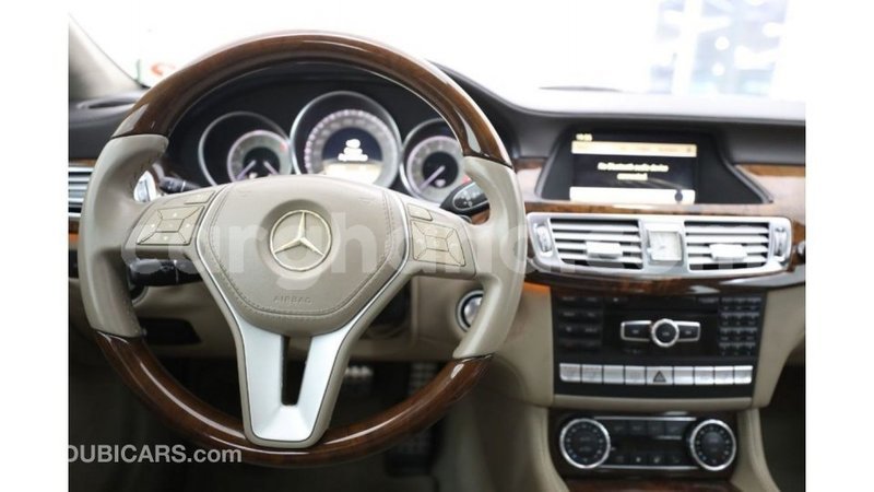 Big with watermark mercedes benz 1117 ashanti import dubai 12100