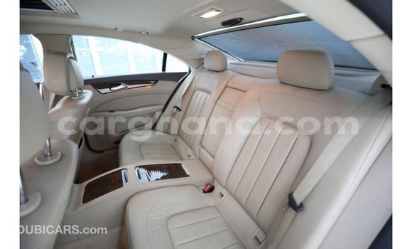 Ra Imported Mercedes‒Benz 1117 funfun Ọkọ̀ akẹ́rù ńlá in Import - Dubai ni Ashanti Ra Imported Mercedes‒Benz 1117 funfun Ọkọ̀ akẹ́rù ńlá in Import - Dubai ni Ashanti