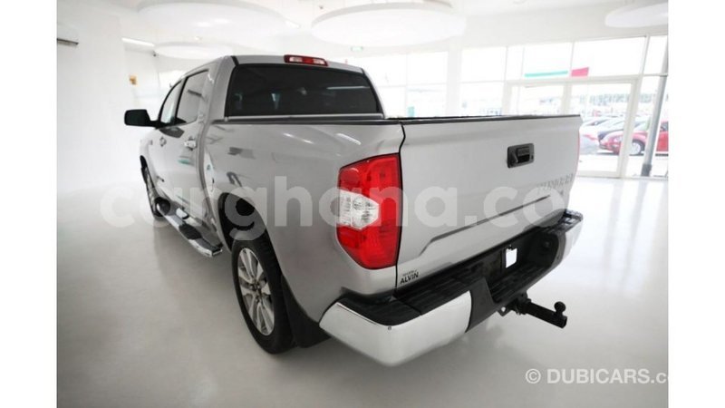 Big with watermark toyota tundra ashanti import dubai 12102