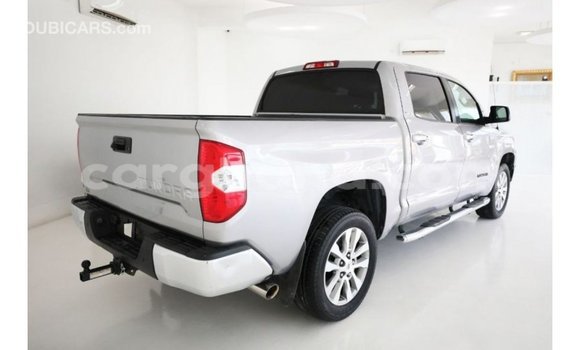 Sayi Imported Toyota Tundra Sauran Mota in Import - Dubai a Ashanti Sayi Imported Toyota Tundra Sauran Mota in Import - Dubai a Ashanti