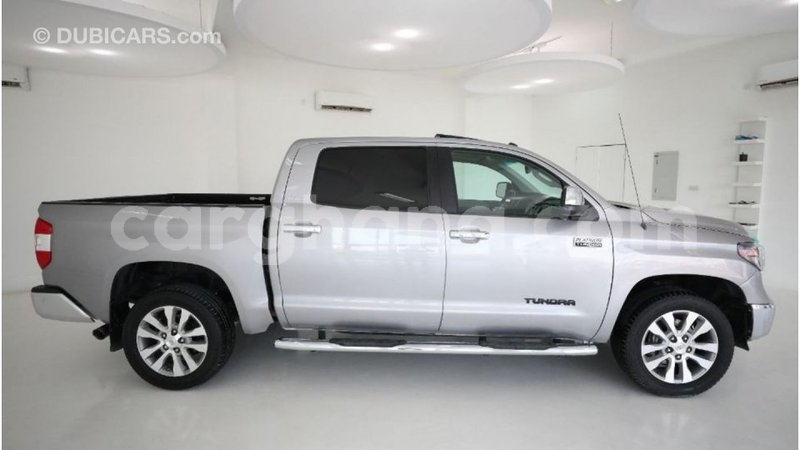 Big with watermark toyota tundra ashanti import dubai 12102