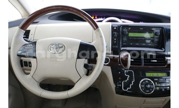 Buy Import Toyota Previa White Car in Import - Dubai in Ashanti Buy Import Toyota Previa White Car in Import - Dubai in Ashanti