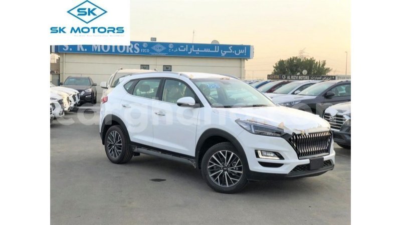 Big with watermark hyundai tucson ashanti import dubai 12126