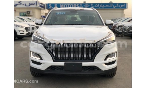 Buy Import Hyundai Tucson White Car in Import - Dubai in Ashanti Buy Import Hyundai Tucson White Car in Import - Dubai in Ashanti