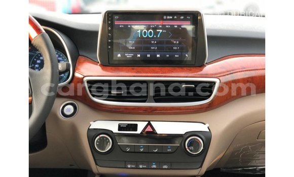 Buy Import Hyundai Tucson White Car in Import - Dubai in Ashanti Buy Import Hyundai Tucson White Car in Import - Dubai in Ashanti