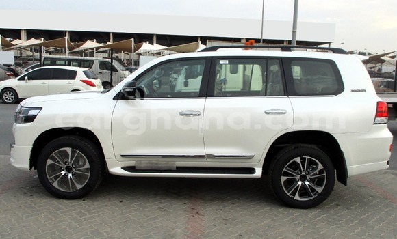 Buy New Toyota Land Cruiser White Car in Tema in Greater Accra Buy New Toyota Land Cruiser White Car in Tema in Greater Accra