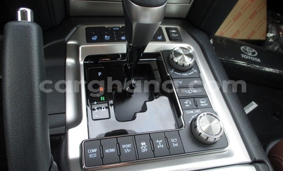 Buy New Toyota Land Cruiser White Car in Tema in Greater Accra Buy New Toyota Land Cruiser White Car in Tema in Greater Accra