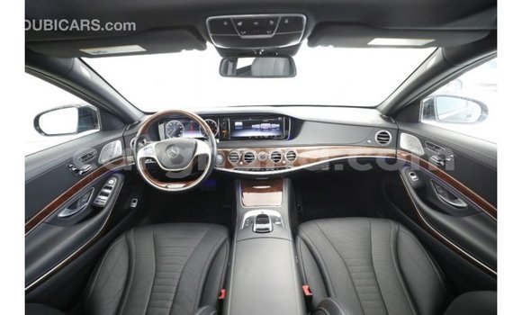 Ra Imported Mercedes‒Benz 1117 Black Ọkọ̀ akẹ́rù ńlá in Import - Dubai ni Ashanti Ra Imported Mercedes‒Benz 1117 Black Ọkọ̀ akẹ́rù ńlá in Import - Dubai ni Ashanti