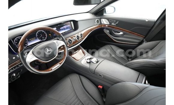 Ra Imported Mercedes‒Benz 1117 Black Ọkọ̀ akẹ́rù ńlá in Import - Dubai ni Ashanti Ra Imported Mercedes‒Benz 1117 Black Ọkọ̀ akẹ́rù ńlá in Import - Dubai ni Ashanti