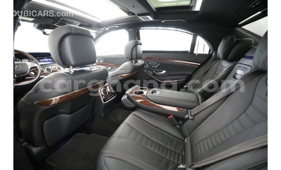 Ra Imported Mercedes‒Benz 1117 Black Ọkọ̀ akẹ́rù ńlá in Import - Dubai ni Ashanti Ra Imported Mercedes‒Benz 1117 Black Ọkọ̀ akẹ́rù ńlá in Import - Dubai ni Ashanti