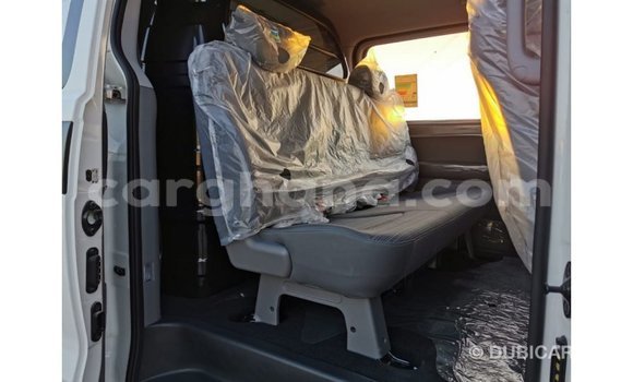 Buy Import Hyundai Accent White Car in Import - Dubai in Ashanti Buy Import Hyundai Accent White Car in Import - Dubai in Ashanti