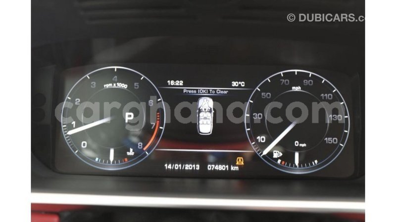 Big with watermark land rover range rover ashanti import dubai 12149