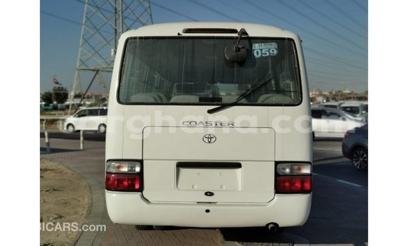Buy Import Toyota Coaster White Car in Import - Dubai in Ashanti Buy Import Toyota Coaster White Car in Import - Dubai in Ashanti