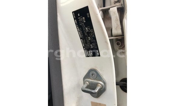 Buy Import Toyota Land Cruiser White Car in Import - Dubai in Ashanti Buy Import Toyota Land Cruiser White Car in Import - Dubai in Ashanti