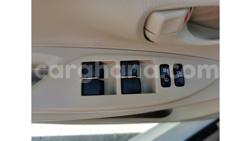 Big with watermark toyota yaris ashanti import dubai 12163