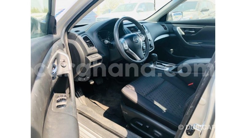 Big with watermark nissan altima ashanti import dubai 12164