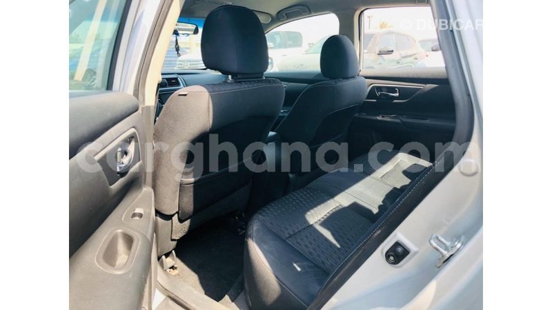 Big with watermark nissan altima ashanti import dubai 12164