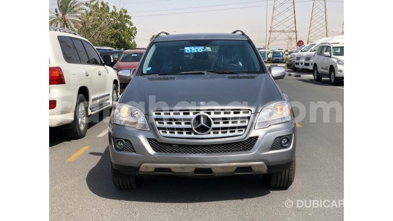 Big with watermark mercedes benz 1117 ashanti import dubai 12170