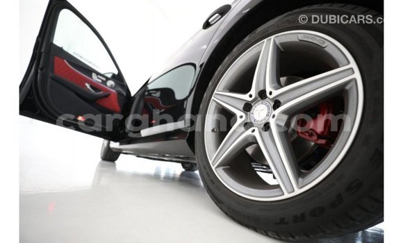 Buy Import Mercedes‒Benz 1117 Black Truck in Import - Dubai in Ashanti Buy Import Mercedes‒Benz 1117 Black Truck in Import - Dubai in Ashanti