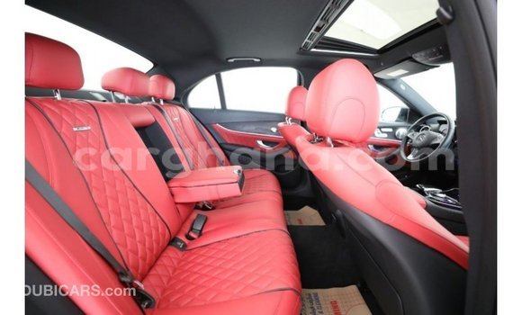 Buy Import Mercedes‒Benz 1117 Black Truck in Import - Dubai in Ashanti Buy Import Mercedes‒Benz 1117 Black Truck in Import - Dubai in Ashanti