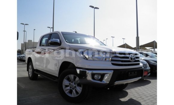 Buy Import Toyota Hilux White Car in Import - Dubai in Ashanti Buy Import Toyota Hilux White Car in Import - Dubai in Ashanti