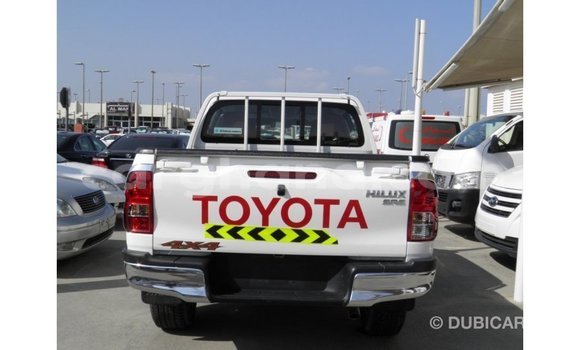 Buy Import Toyota Hilux White Car in Import - Dubai in Ashanti Buy Import Toyota Hilux White Car in Import - Dubai in Ashanti