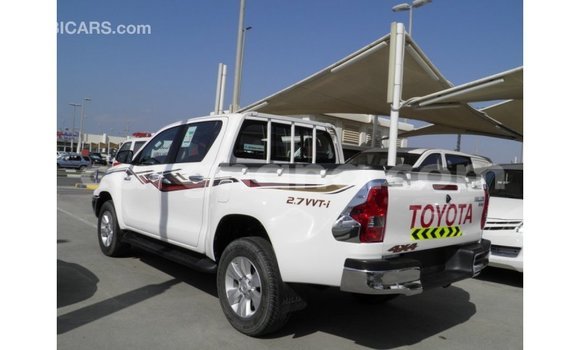 Buy Import Toyota Hilux White Car in Import - Dubai in Ashanti Buy Import Toyota Hilux White Car in Import - Dubai in Ashanti